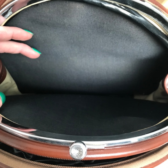 Embossed Vinyl Vintage Southwest Floral Painted Purse with Ball Clasp - Picture 5 of 6